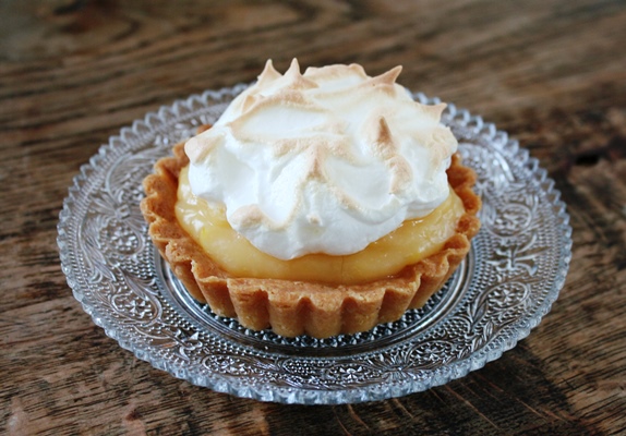 Lemon merigue pie