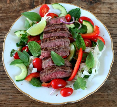 Thaise rundvleessalade close-up