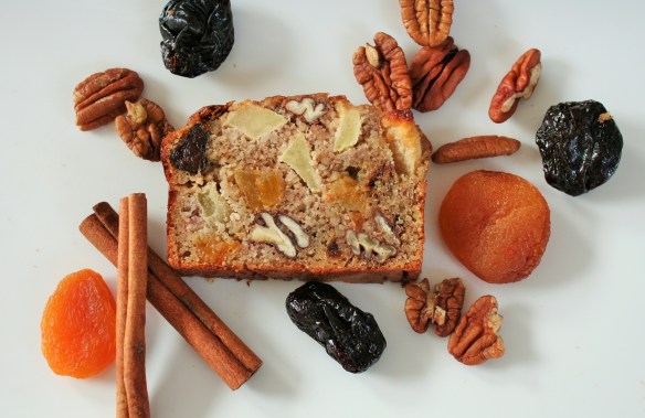 Vruchten-amandelcake close-up